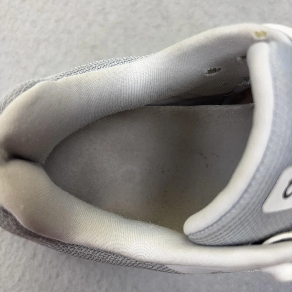 On Cloudrunner Shoes Womens Size 7.5 White CloudTec Running Sneakers Athletic